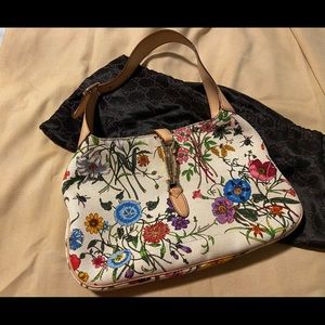 Gucci Jackie Hobo Medium Floral Bag